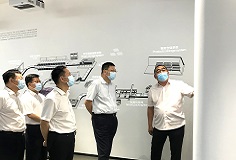 佛山市委副书记、市长白涛一行莅临开云网页版官网考察指导工作