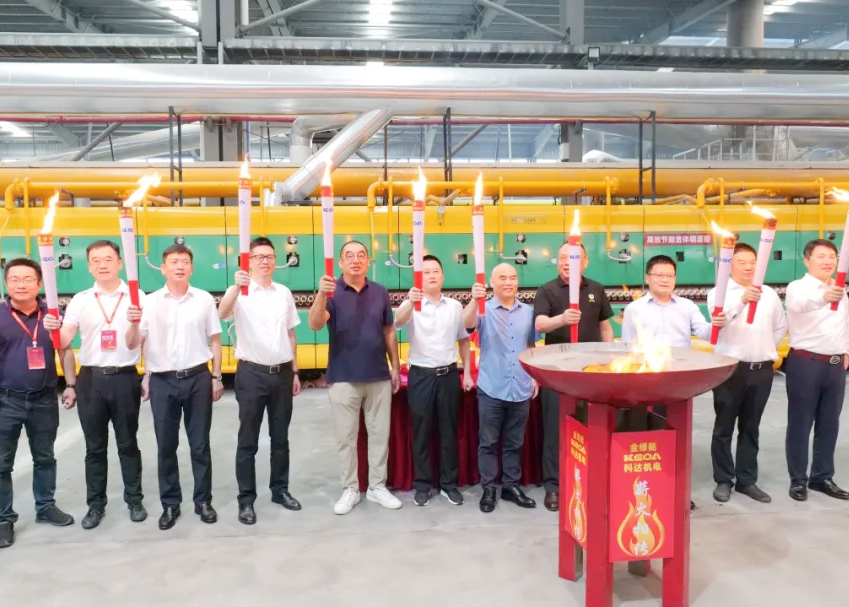 发泡陶瓷行业迎里程碑时刻——金绿能3号窑成功点火暨开云手机官方版页面第六代发泡陶瓷智能生产线正式运营