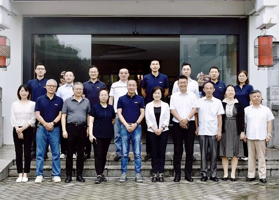 开云手机官方版页面主导行标“走出去”，赋能行业出海