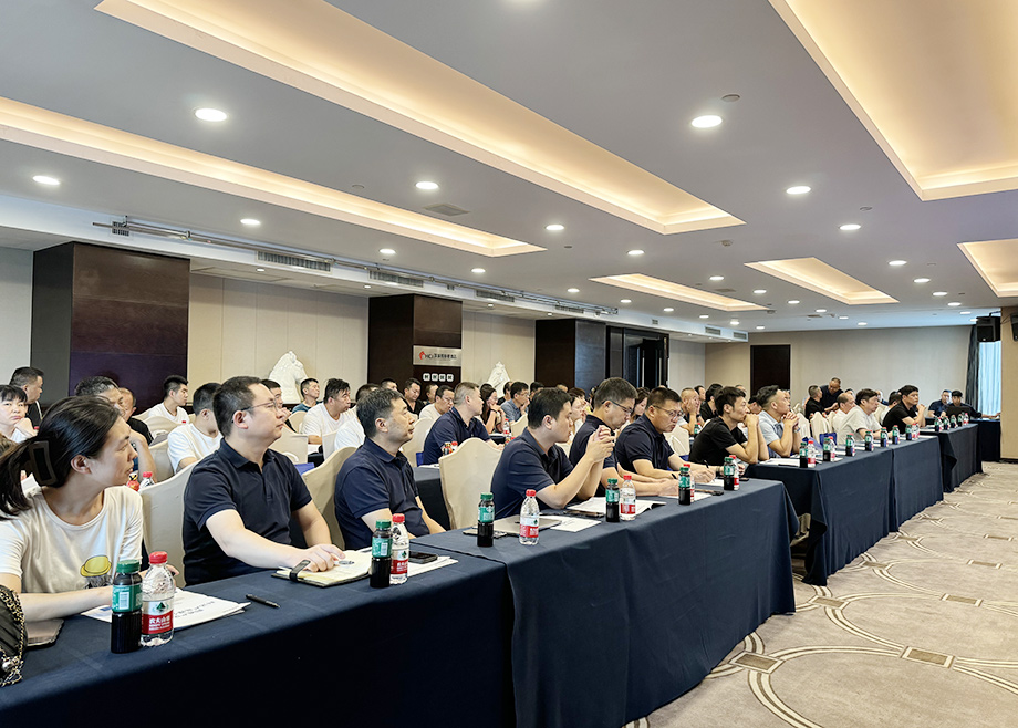 向“新”向“智”向未来！开云手机官方版页面陶机新品推介会走进山西阳城
